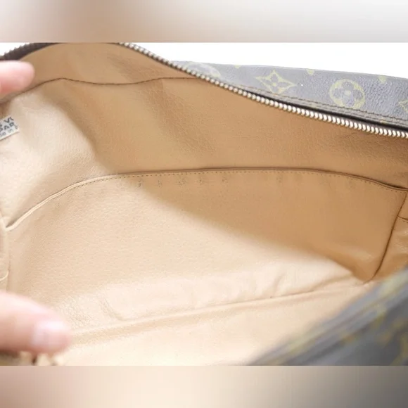 🍓LV Trousse 28 Clutch 824 - Picture 6 of 15